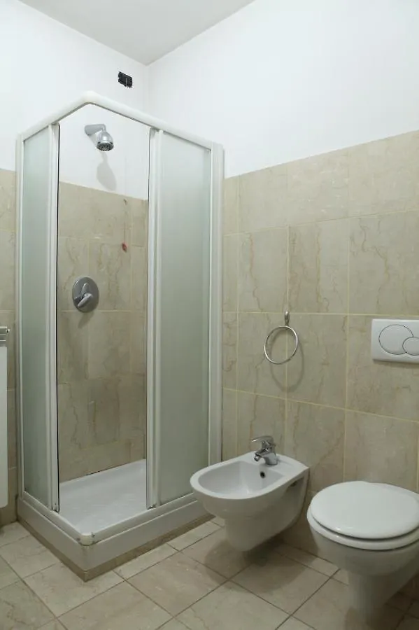 Terrace Apartment Close To Metro Station Milano 0*,